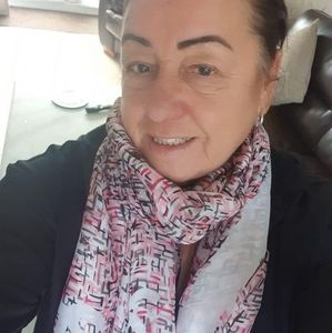 Meet your Posher, Catherine